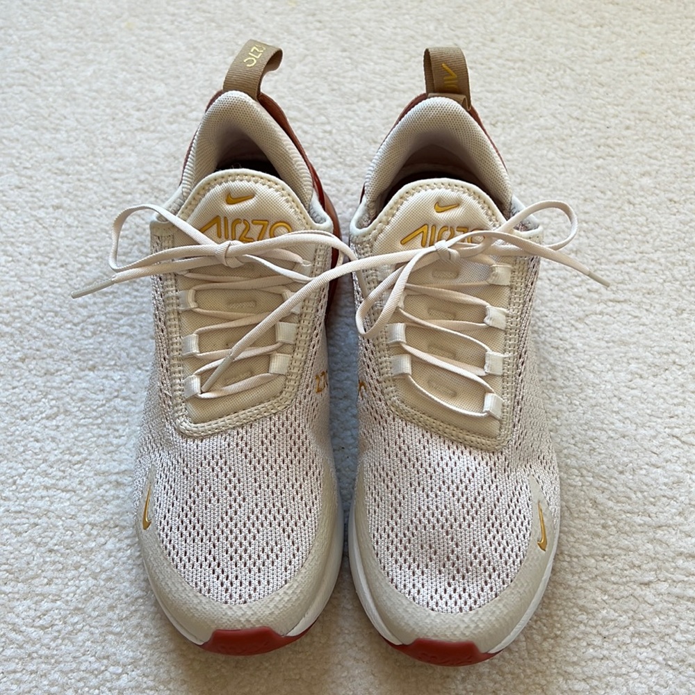 Womens Nike Air Max 270